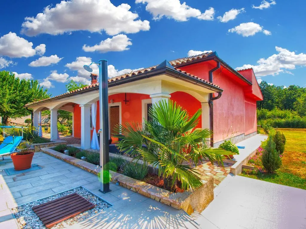Holiday Home Villa Angelina 1233 Barban